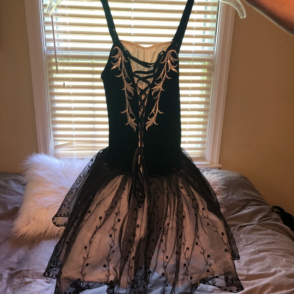 Black & White ballet costume